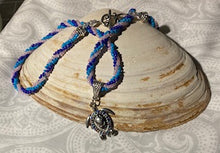 Load image into Gallery viewer, Turtle Beaded Necklace
